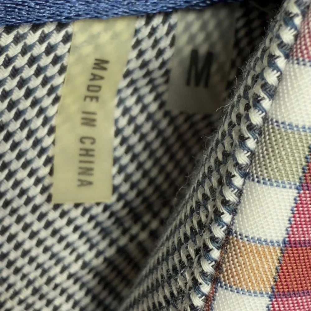 Bugatchi Shaped Fit Long Sleeve Button Down 100% Cotton Collared Shirt. Medium. - Picture 5 of 8